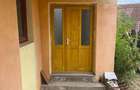 Casă cu Teren 2000 Mp în Răhău