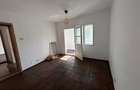 Apartament cu 2 camere de vanzare, etaj 4, zona Sud - 7