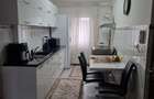 Vand Apartament cu 3 camere 2 balcoane strada C.MILLE ET.4 SC.1 Petrosani - 4