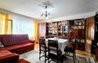 Apartament de vanzare cu 3 camere si 2 bai, etaj intermediar, Bucovina