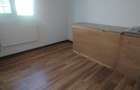Casă 3 camere, 90 mp, zona Predeal-Sărari