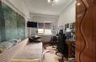 - Apartament 3 camere, suprafata 76mp Progresu. Confort 1 decomandat.