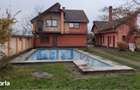 Vand urgent, imobil cu 3 case si 2 anexe: Casa1:P+E+M; Casa2:P+M; C3:P - 16