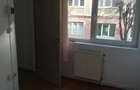 central, casa cu 10 spatii, 3 bai, parter plus 2 etaje, - 9