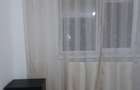 Apartament 3 camere cf 1 semidecomandat zona Micro 3