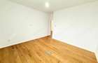 Penthouse cu 4 camere 111 mp utili terasa 78 mp doua locuri parcare