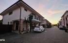 Vand casa tip duplex - 3