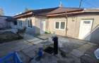 Proprietar Casa 3 cam, baie, bucatarie,hol, camera tehnica,beci,garaj,deschidere 12,79 m, curte 200mp,Cartier Rahova - 8
