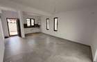 Casa 3 camere Berceni Ilfov, parter, curte 378 mp, comision 0 - 2