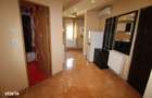 Vand apartament 2 camere in Hunedoara, zona Micro5-Bd. Dacia, et. 3...