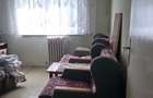 Apartament cu 3 camere decomandat în Exterior Vest
