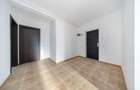 Vand apartament Nou cu trei camere