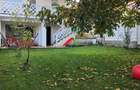 Vand casa in spate la Pleiada, 4 camere - 4