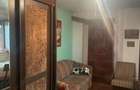 Vand casa cocheta , zona linistita , str.Xenopol
