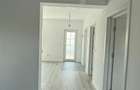 Casa parter cu 3 camere, curte ?i beci - 2