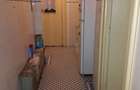 Vanzare camera + dependinte dintr-un apartament Armeneasca - 2