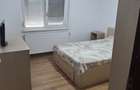Inchiriere apartament 2 camere decomandat zona 1 mai - 4
