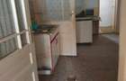 Casă cu 3 camere cu Teren 1198 Mp în Central - 12