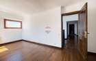 Apartament 5 camere de închiriat| Zona 15 Noiembrie |Vedere panoramica - 18
