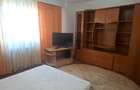 Inchiriez apartament