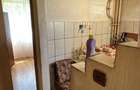 Apartament 2 camere,terasa,baie,bucatarie,debara,hol.