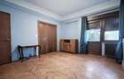 Apartament Romana, Caderea Bastiliei - 12