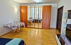 DE INCHIRIAT 2 CAMERE ETAJUL 1 - 4