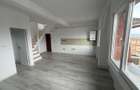 Apartament cu scara interioara
