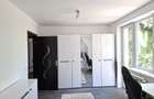Apartament 3 camere, complet renovat, mobilat partial, la doar 150 m de Plaja Centru Mangalia - 2