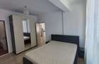 Apartament cu 3 camere semidecomandat în Central - 1