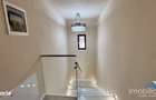 Casa / Pensiune exclusivista - Petrila (Bratianu) | 4 camere cu baie - 12