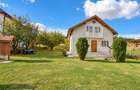 Casa single 4 camere + 1700mp in Mandra / zona Slimnic
