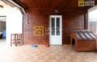 Casa, anexe, 3762 mp teren, 25000 mp padure, Comanesti, jud. Bacau