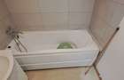 Inchiriez apartament 2 camere.