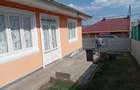 Casă cu 3 camere cu Teren 250 Mp în Central - 1