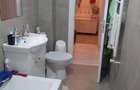 Inchiriez apartament cu o camera decomandat in zona Bucium-Visan, in b - 5