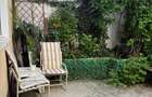 Sura Mare-Oltenitei-Ulmetului-P+1 - spatiu comercial 15 mp + garaj 14 mp 334000€