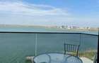 Inchiriez apartament cu vedere frontala la lac - 5