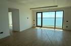 Apartament 3 camere superb cu vedere la lac Mamaia