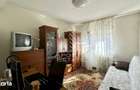 Apartament de vanzare cu 3 camere, decomandat, zona Soarelui