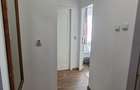 Inchiriez apartament 2 camere.