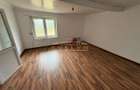 Teren intravilan + constructie de vanzare zona Ion Creanga