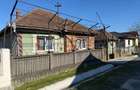 Casă cu 3 camere cu Teren 1400 Mp în Mânău