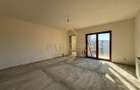 Casa de vanzare 4 camere cu teren de 1700 mp in Fagaras central - 2