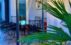 Casa 500 mp cu teren 1 hectar si piscina Ghioroc, jud. Arad