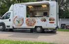 Inchiriez food truck in stare impecabila !!