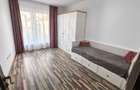 Apartament 3 camere 70 mp utili etaj 1 cu 2 locuri parcare pe D Renard