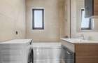 Dambovtei 37. Apartamet cu 3 camere. Parcare inclusa. - 1