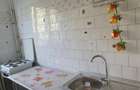Proprietar vand apartament 3 camere la 7 minute de metrou, Emil Racovita, Piata Straduintei, liber
