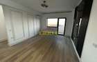 De vanzare, apartament cu 3 camere, zona Centrala - 2